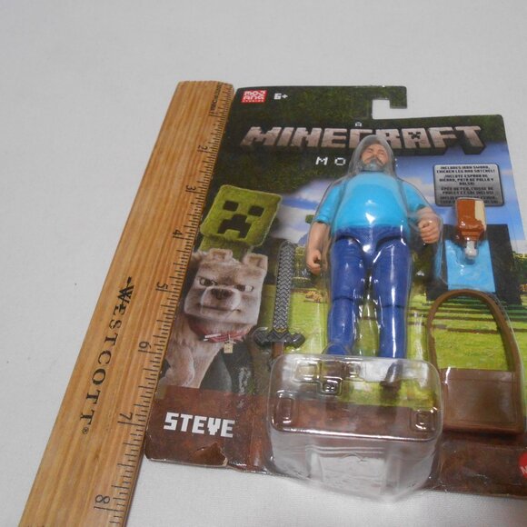 NEW A MINECRAFT MOVIE STEVE ACTION FIGURE w/ ACCESSORIES MATTEL JACK BLACK - Picture 7 of 9